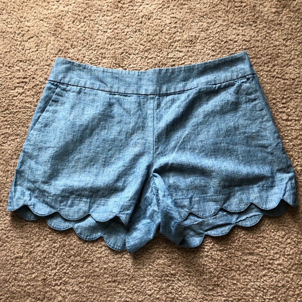 Loft scalloped shorts!